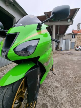Moto Kawasaki Ninja ZX-6R del 2008