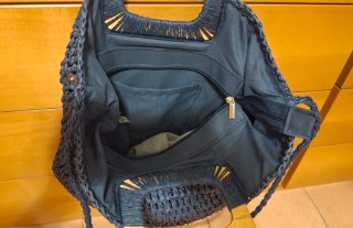 Borsa paglia blu con manici in legno
