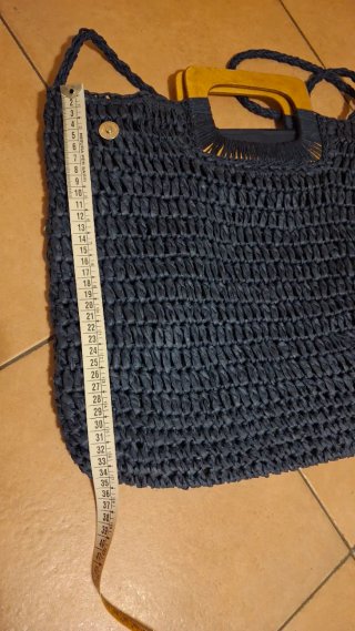 Borsa paglia blu con manici in legno