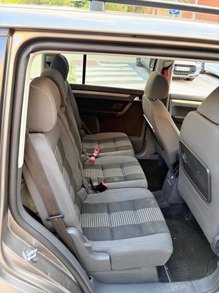 Volkswagen Touran 2009