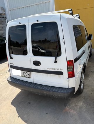 Opel Combo 2004