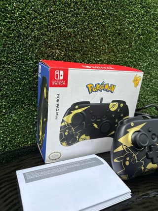 Mando HORI HORIPAD Mini Pokémon Switch