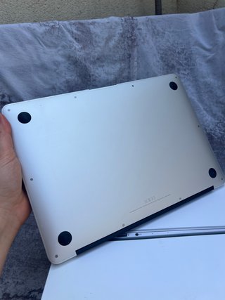 MacBook Air (Intel, 2017)