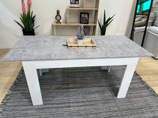 Mesa de comedor extensible NUEVA