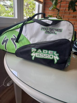 Lote pala pádel, bolas, bolsa y fundas