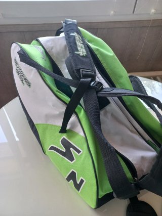 Lote pala pádel, bolas, bolsa y fundas