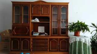 Mueble de salón madera y cristal