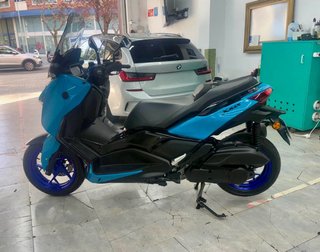 Yamaha XMAX 125 Azul