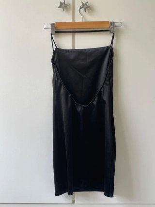 Vestido negro fiesta tirantes