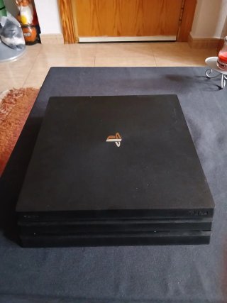 PS4 Pro Sony Negra 1TB