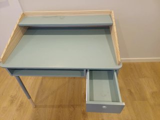 Escritorio infantil madera y patas metal