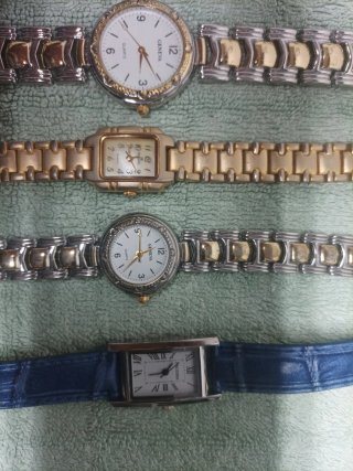 Conjunto de 8 relojes