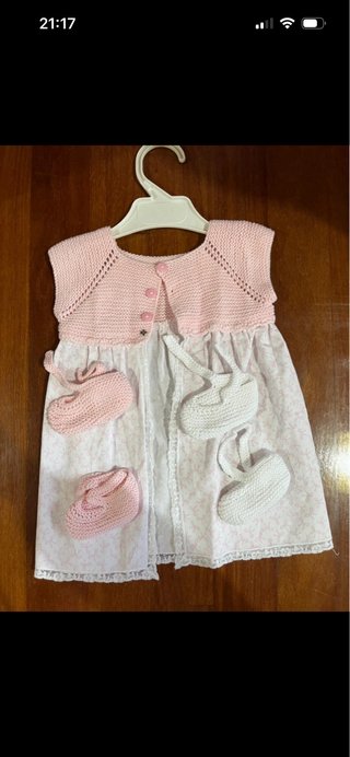 Vestido y patucos bebé 3-6 meses