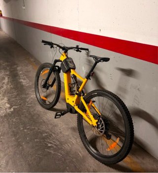 Bicicleta Eléctrica Amarilla Specialized