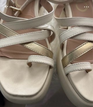 Sandalias Plataforma Liu Jo Blancas y Doradas T.39