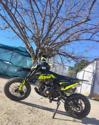 Pit Bike IMR 110cc Motocross Negra y Amarilla