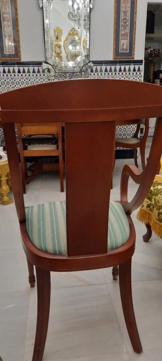 2 Butacas de madera y tela