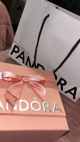 Anillo Pandora Corazón Talla 56