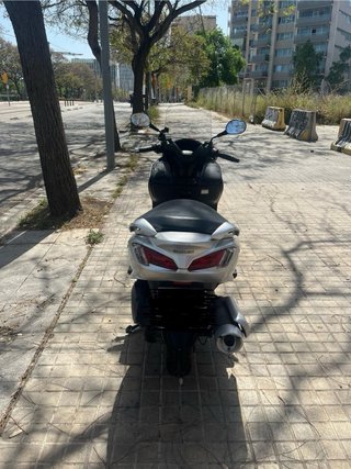 Suzuki Burgman 125 Plata/Negra