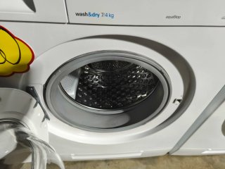 Lavadora SECADORA Siemens Wash&Dry 1400 RPM