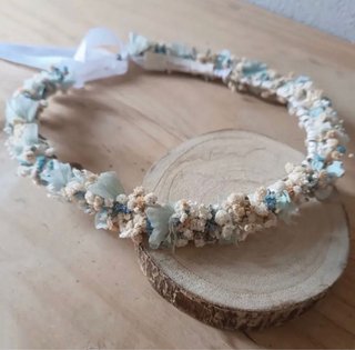 Corona de flores comunión azul y blanco