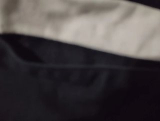 Pantalón deportivo negro y blanco