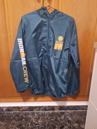 Chaqueta Cortavientos Ironman Crew Talla M