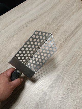 Pala detector metales con mango