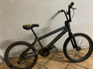 Bicicleta BMX personalizada
