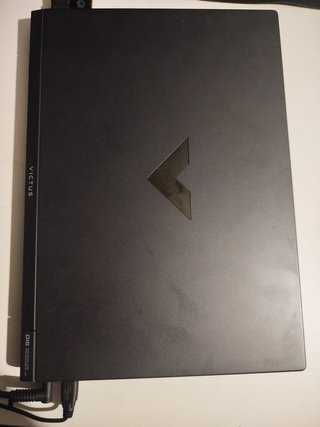 HP Victus 15 Gaming RTX 3050 i5 12th Gen 16GB