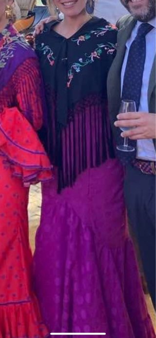 Traje de flamenca morado