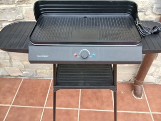 Parrilla Eléctrica SilverCrest Negra.