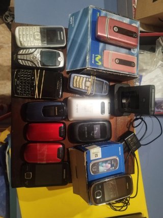 Lote 13 Móviles Antiguos