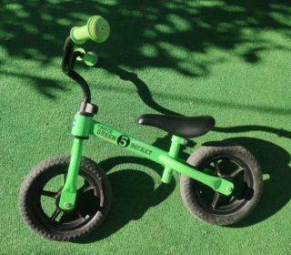 Bicicleta sin pedales Chicco First Bike