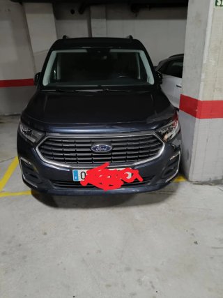 Ford Grand Tourneo Connec 2023
