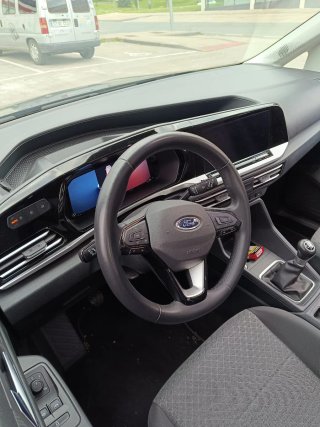 Ford Grand Tourneo Connec 2023
