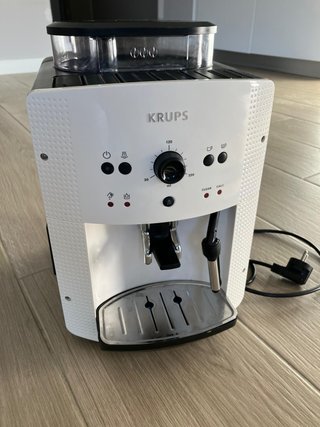 Cafetera Krups Automática Molinillo