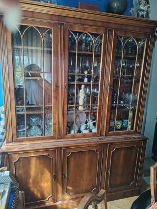 Mueble de salón de madera
