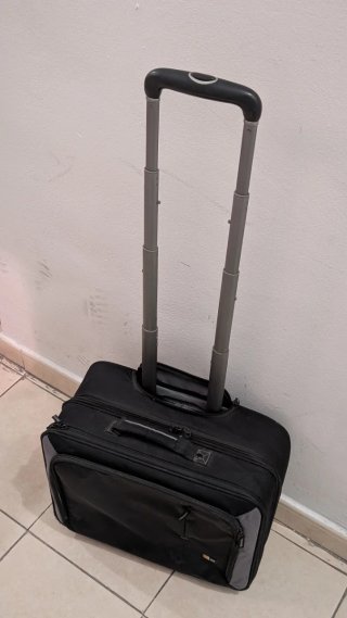 Maletín viaje/ordenador Case Logic negro