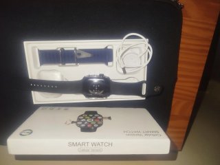 Smartwatch 4G SIM Cámara Negro - Como Nuevo