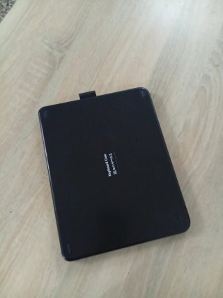 Funda iPad 10 Gen Negra con Teclado removible
