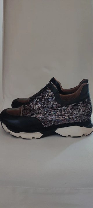 Scarpe sportive