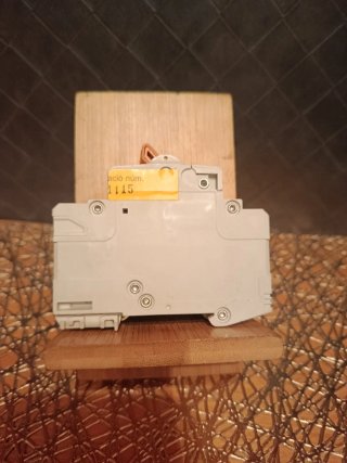 Interruptor Magnetotérmico Hager ICP-M 15A