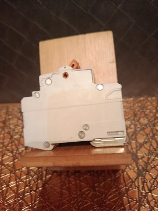 Interruptor Magnetotérmico Hager ICP-M 15A