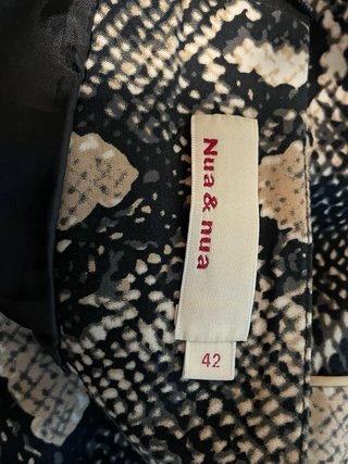 Falda Nua & Nua