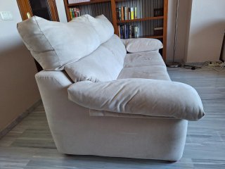 Sofá de 2 plazas beige