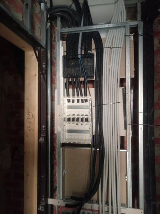 Electricista se ofrece.