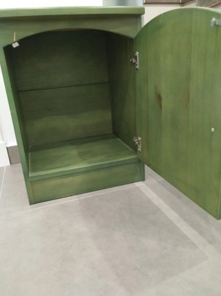 Mueble organizador de madera verde