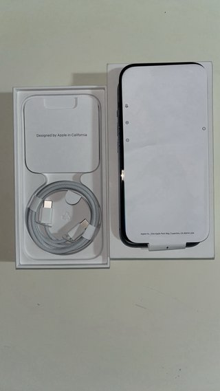 iPhone 15 Negro 128GB Salud 100%