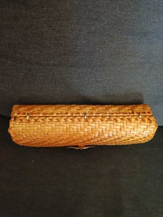 Pochette vintage vimini con fibbia